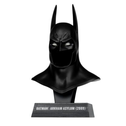 DC - BATMAN Cowl 1:3 Scale Prop Replica (Arkham Asylum)